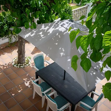 At084 Piscina Compartida Con 3 Casas Y Vistas Al Mar Holiday home *